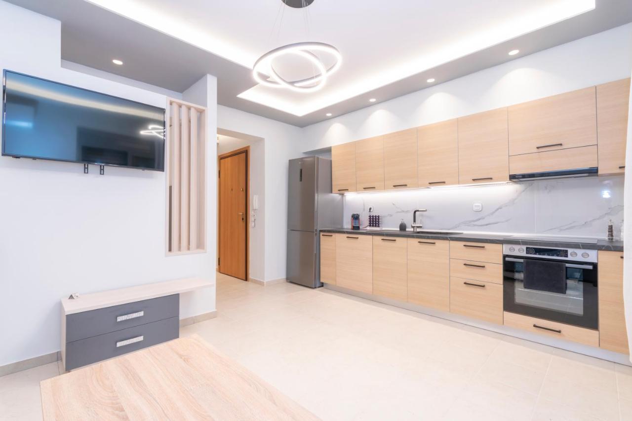Sithoniars Luxury Ground Floor Apartment With Private Garden 新马尔马拉斯 外观 照片