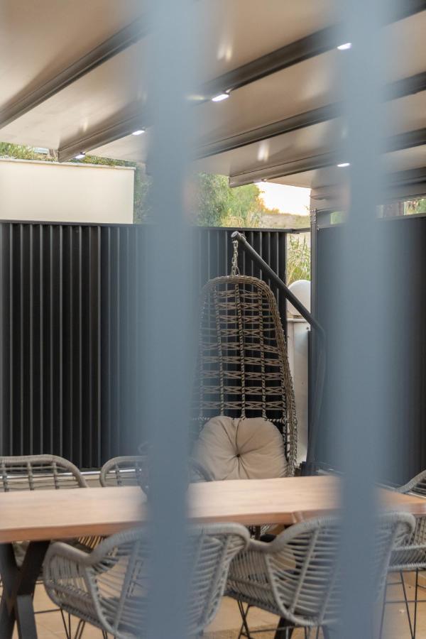Sithoniars Luxury Ground Floor Apartment With Private Garden 新马尔马拉斯 外观 照片